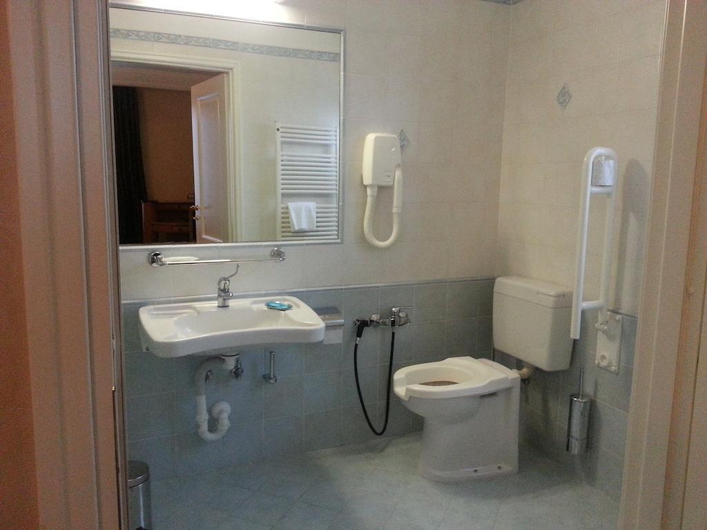 Gran Osteria Tre Noci Hotel Sistiana Quarto foto